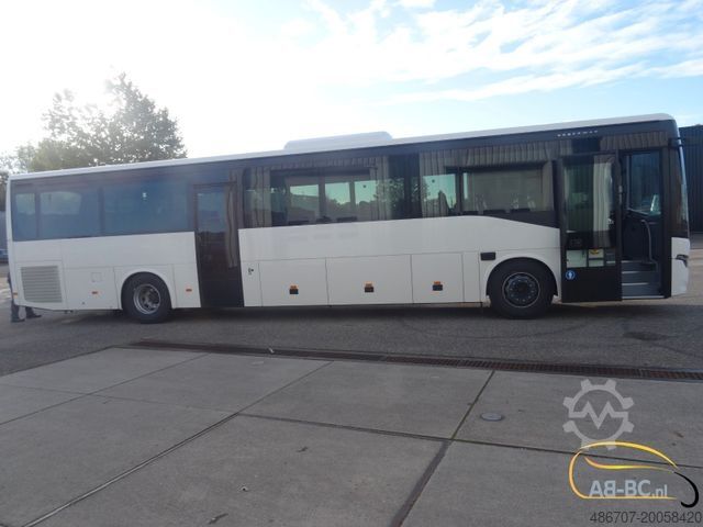 Långfärdsbuss IVECO Crossway 13 mtr 61 Sitze EURO 6 ADAS