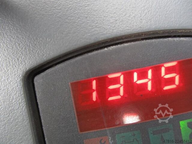 رافعة يدوية BT SWE 080L