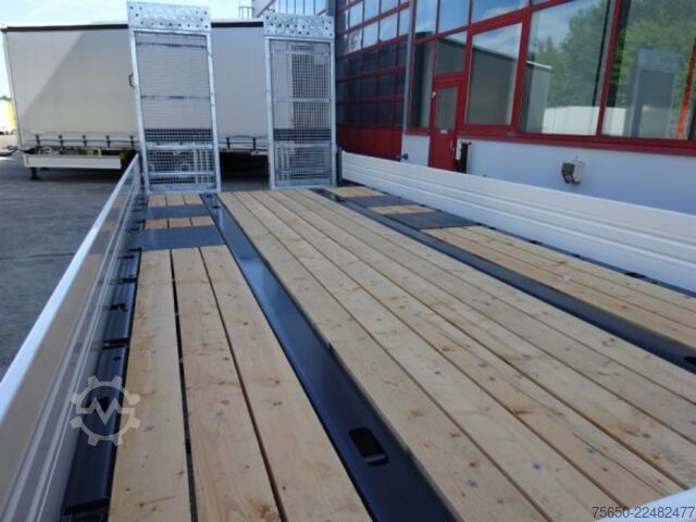 Low loader trailer Möslein TTT 11 5,2 BR Weiß  Neuer Tandemtieflader mit Breiten Rampen