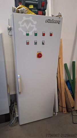 Generator mit Getriebe und Schaltschränk Generator Firma SEW Eurodrive plus Schaä FAF CM