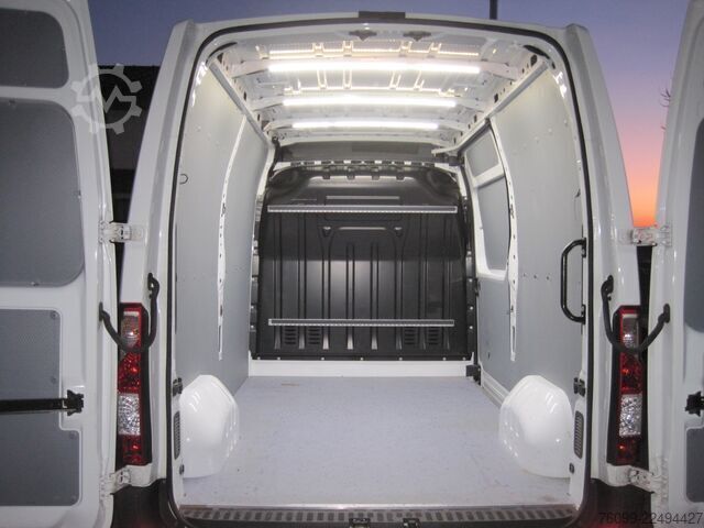 Vysoká a predĺžená skriňová dodávka Opel Movano 2,3 D L2H2 Schwingsitz 270° Türen
