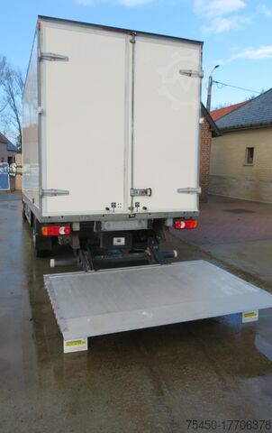 Box truck Citroen Jumper