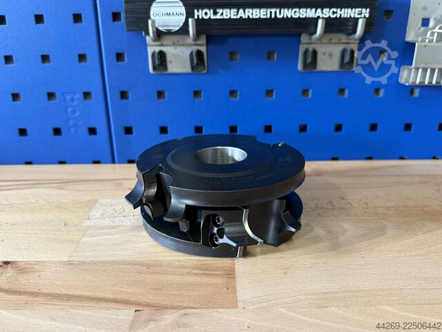  Leitz 