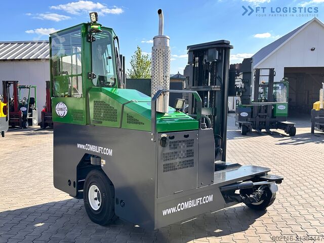 4 向叉车 Combilift C4000 / TRIPLEX / 4900MM / GAS
