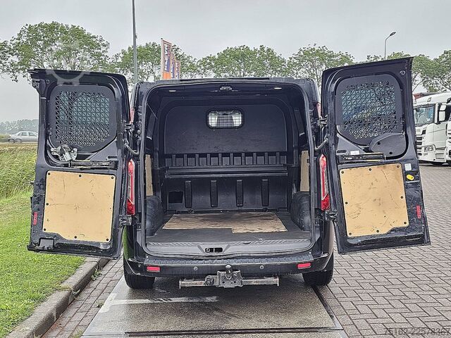 High-roof van FORD TRANSIT CUSTOM Limited D.C. 2.0tdci