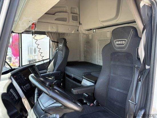 標準トラクターユニット IVECO STRALIS 460, EURO6, RETARDER,