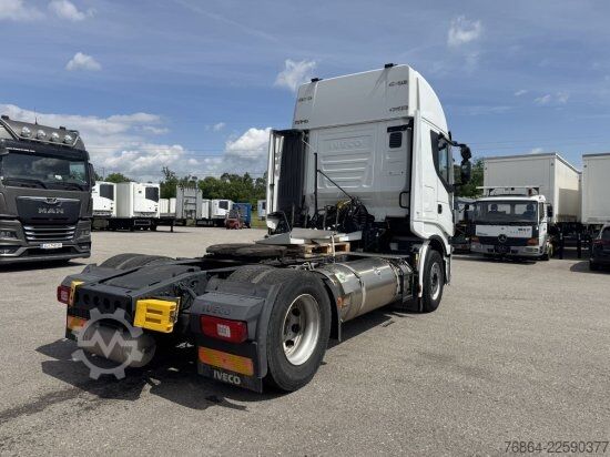 標準トラクターユニット IVECO STRALIS 460 GAS, 2 LNG-TANKS, RETARDER,