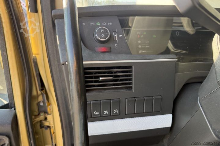 Standaard trekker Volvo FH Electric 6x4 / Swiss-Vehicle