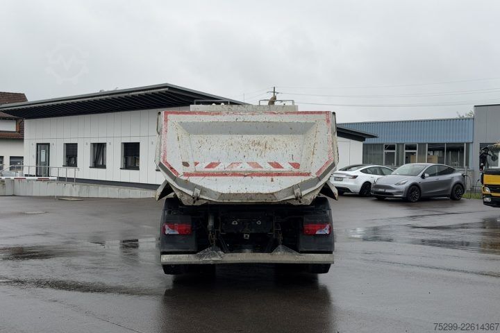 Truk jungkit MAN TGS 35.500 10x4 Kipper / Swiss-Vehicle