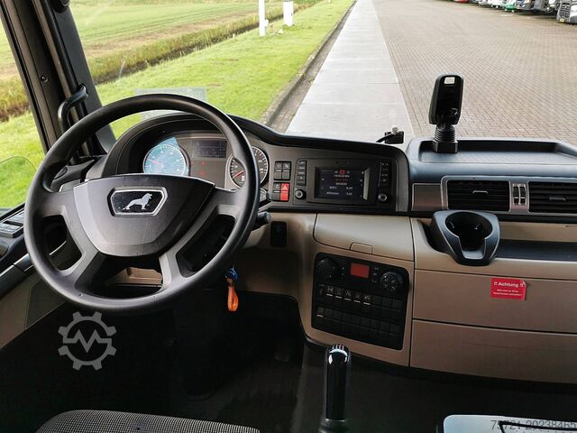Lona M.A.N. 8.220 TGL MANUAL AIRCO AHK