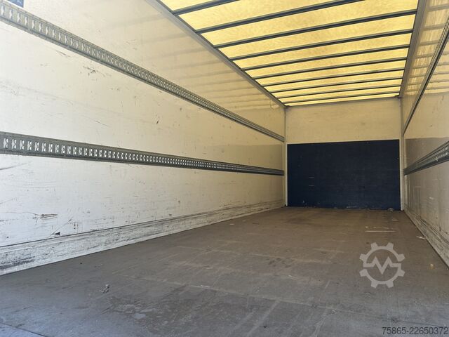 βαλίτσα DAF LF 230 FA / 12 Ton / 217 dkm / Navi - Camera / ...