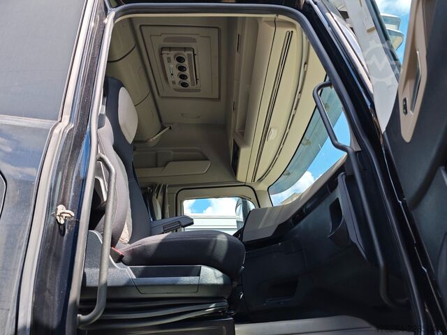 واحد کشنده استاندارد FORD F-MAX LUX LED, Intarder, Standklima, RDKS, Voll