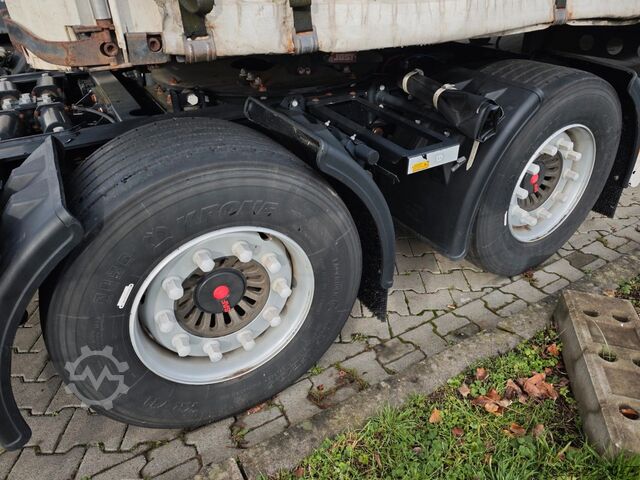 نیمه یدک‌کش KRONE ZZB18eLZ Dolly  aktiv gelenkte Achse