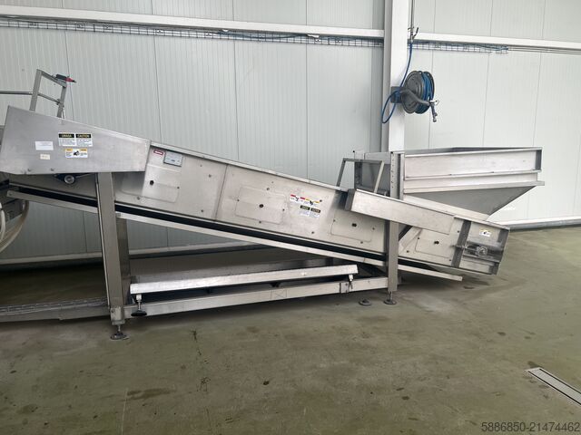 JBT रोलर फीडर के साथ बंकर  