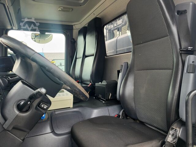 Truk sampah SCANIA P280