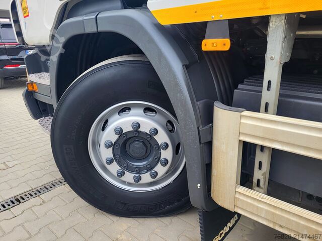 Truk sampah SCANIA P280