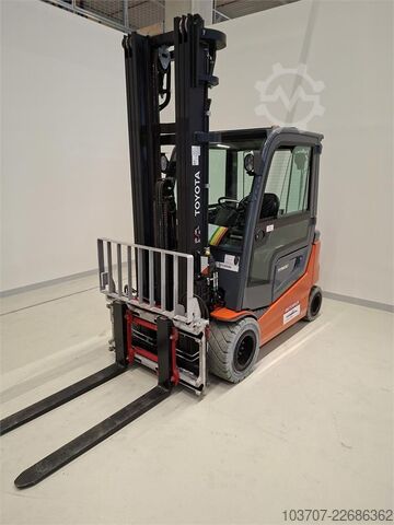  Toyota 9FBM35T