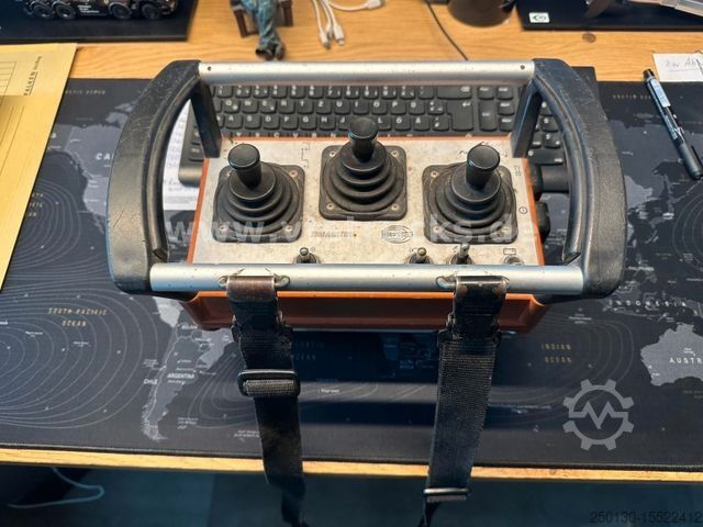 آحرون MANITOU MRT 2150 Privilege Teleskoplader Palettengabel