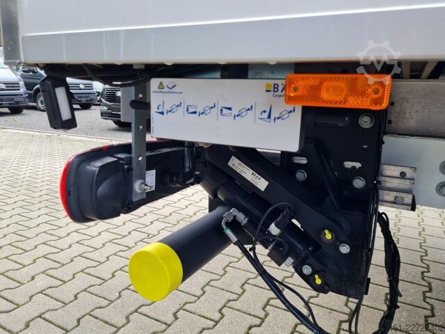 Кутиевиден ван Renault Master Möbel Koffer LBW KLIMA KOMFORT PDC TEMPOMAT