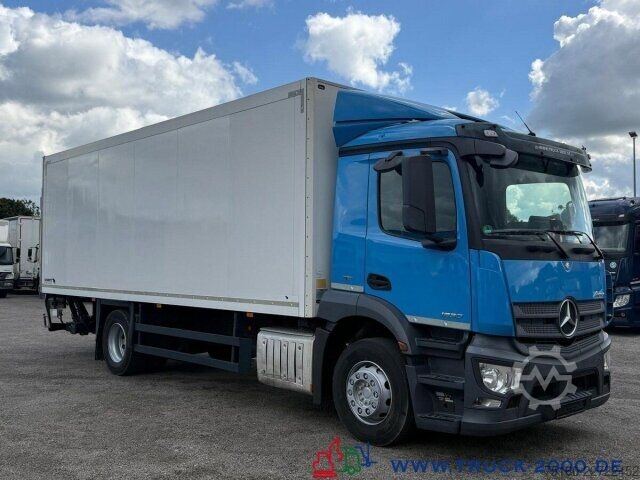 Фургон (грузовой автомобиль) Mercedes-Benz Antos 1830 Isolierter Koffer 7.40m LBW 1.5t.