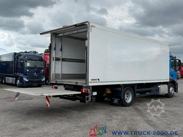 Фургон (грузовой автомобиль) Mercedes-Benz Antos 1830 Isolierter Koffer 7.40m LBW 1.5t.