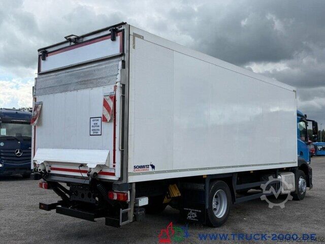 Фургон (грузовой автомобиль) Mercedes-Benz Antos 1830 Isolierter Koffer 7.40m LBW 1.5t.