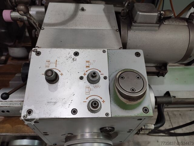 Stroj za unutrašnje i čeono brušenje Voumard 5A LP1000