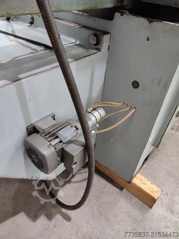 Stroj za unutrašnje i čeono brušenje Voumard 5A LP1000