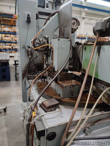 Stroj za unutrašnje i čeono brušenje Voumard 5A LP1000