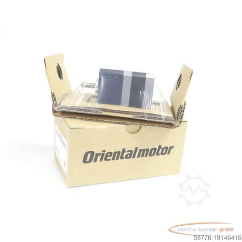 Motor Orientalmotor PKP243D15A2-SG7.2 Schrittmotor SN: RX7N144102