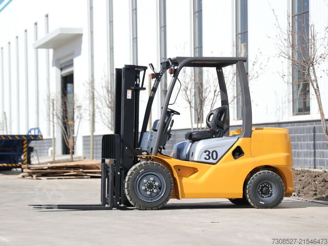 Wózek widłowy MoveTec / Leite Machinery LTP30