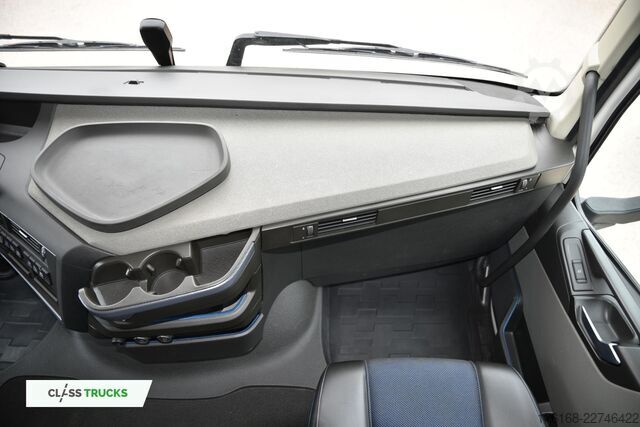 đầu kéo tiêu chuẩn VOLVO FH 500 Globetrotter XL I-ParkCool ACC