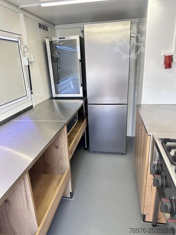 شاحنة طعام، عربة طعام، شاحنة طعام Mercedes-Benz Foodtruck, Imbisswagen, Food Truck mit neuer Küche und Ausstattung