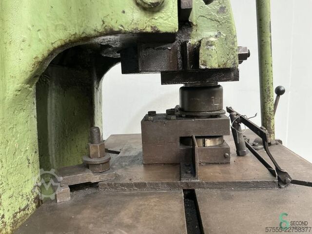 مكبس غريب الأطوار Raskin 100 TINC سنة الصنع 1948 Raskin 