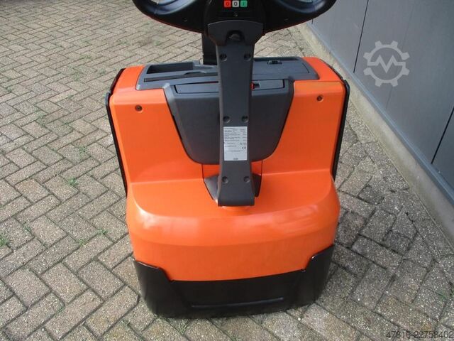 Traspallet manuale BT SWE 080L