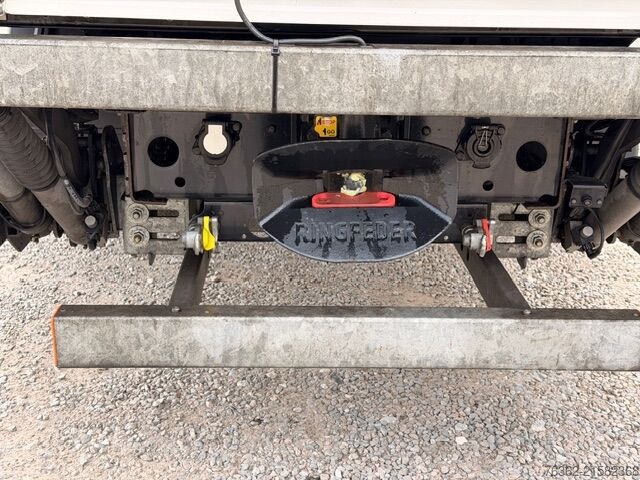 Skriňové nákladné vozidlo MAN TGL 12.250 BL 4X2 Koffer+LBW*AHK*KLIMA*K