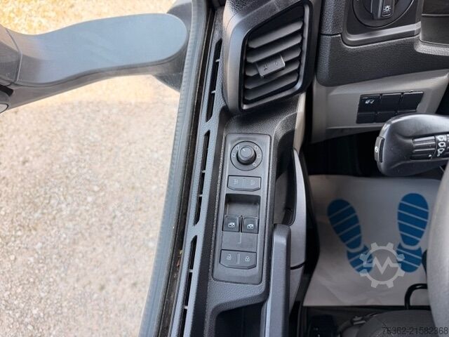 Kastes kravas automašīna MAN TGL 12.250 BL 4X2 Koffer+LBW*AHK*KLIMA*K