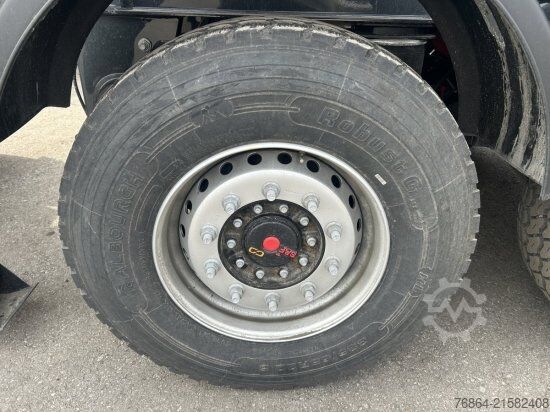 自卸半挂车 SCHWARZMüLLER STAHLRUNDMULDE 25 M³, LIFTACHSE, ROLLPLANE, SAF ACHSEN,  SOFORT VERFüGBAR