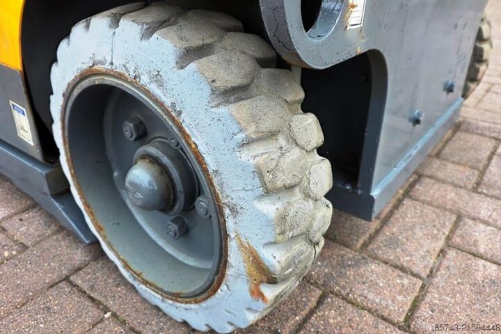 Mafsallı teleskopik çalışma platformu Haulotte STAR 10 Electric, 10m Working Height, 3m Reach, 20