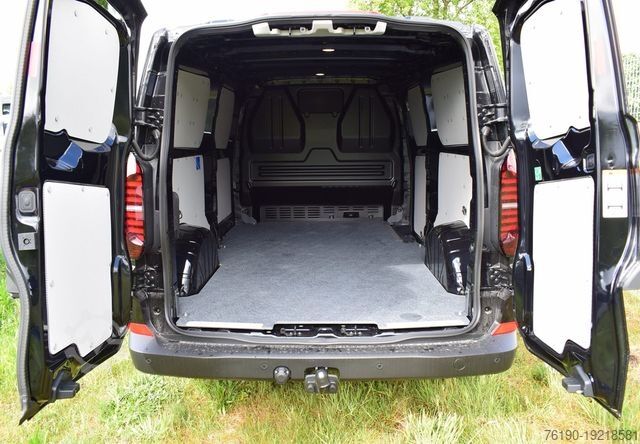 Panelová dodávka VOLKSWAGEN T7 Transporter Kasten TDI Aut. 4Motion lang *