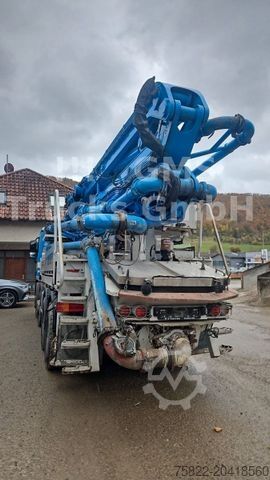 Betonska pumpa kamion MERCEDES-BENZ Actros 3241 / 31 Meter Pumpe Liebherr Schwing