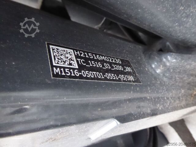 Electric 4-wheel forklift Linde E50HL-01