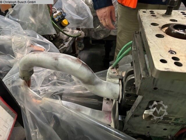 Роботи - Зварювання FANUC KUKA abb