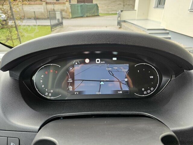 Fourgon surélevé Fiat Ducato 35 Automatik L2H2 Voll-LED dig Cockpit