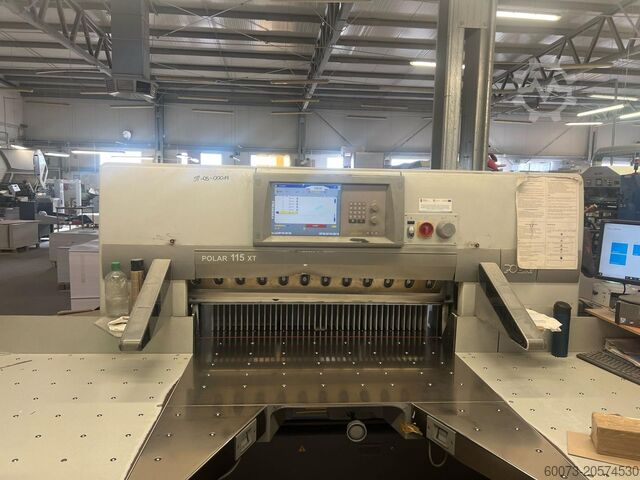 Pappersskärmaskin Polar Mohr 115 XT cutter Jogger Elevator