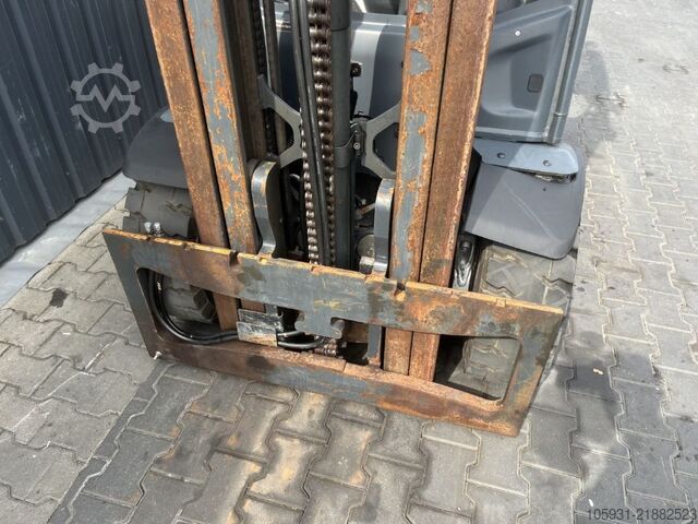 Περονοφόρα ανυψωτικά LPG Linde H30T-01