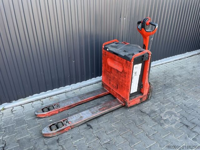 Electric Pallet Truck Linde T18