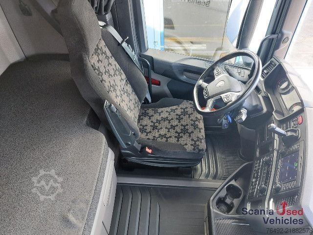 Стандартний тягач Scania R 460 A4x2NA Highline Seitenverkleidung LED