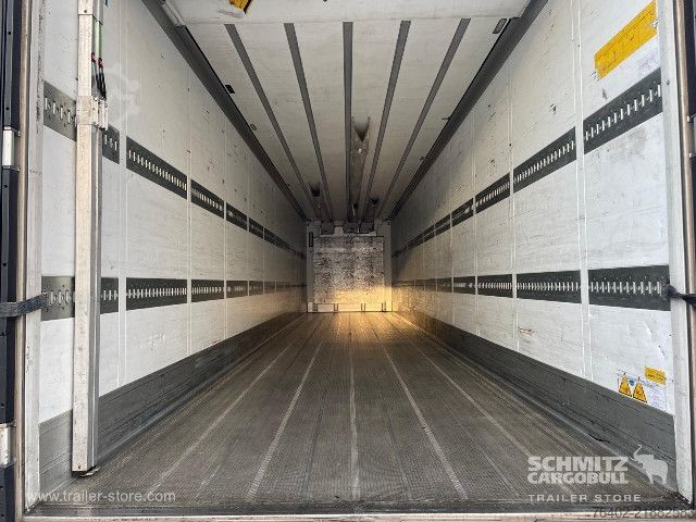 Рефрижераторний напівпричіп Schmitz Cargobull Semitrailer Reefer Multitemp