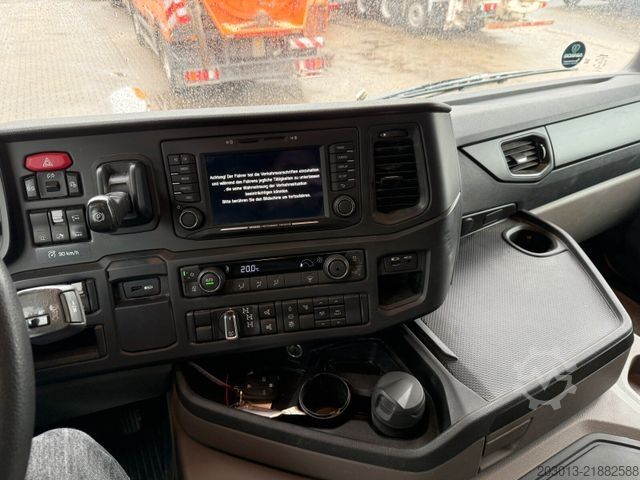 Стандартний тягач SCANIA 450 XT 4x4 Euro 6 SZM Kipphydraulik Blatt / Luft